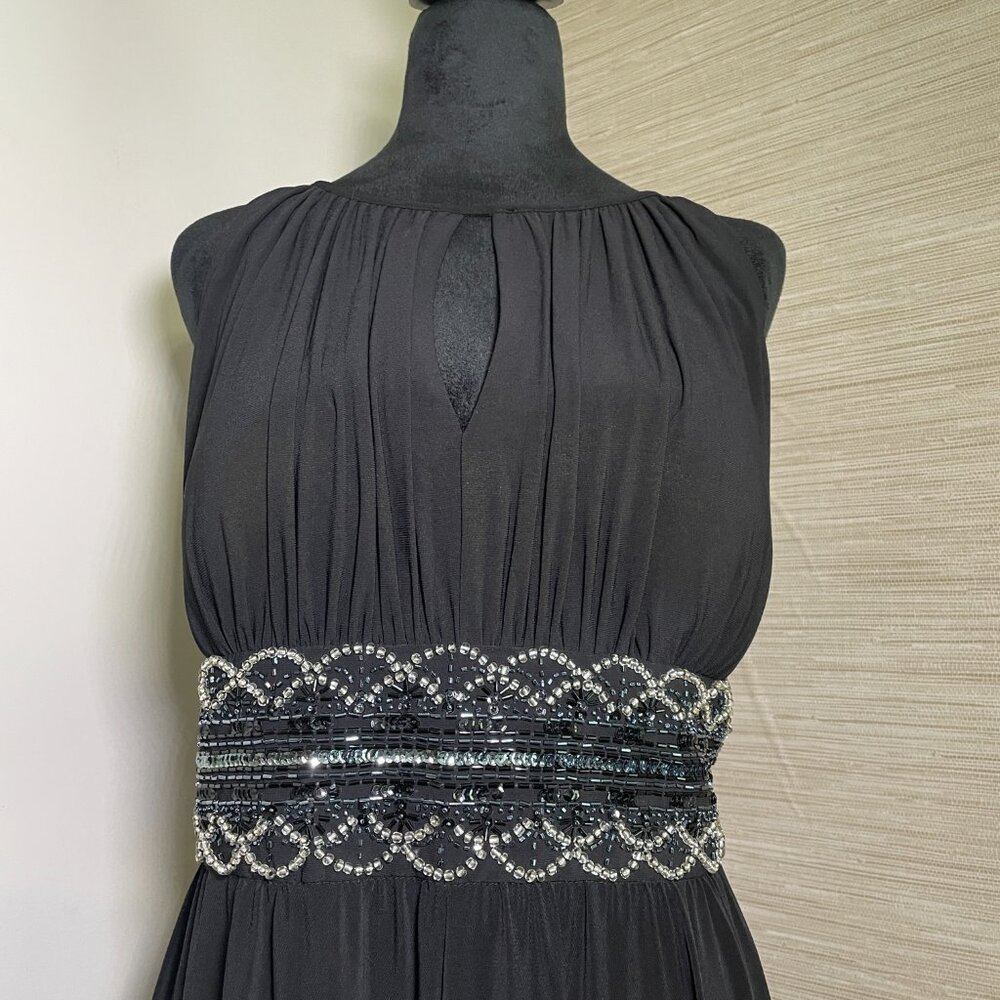Women's Size 16 R&M Richards Black Bead/Sequin Waist Front Slit Sleeveless Gown - Picture 4 of 11